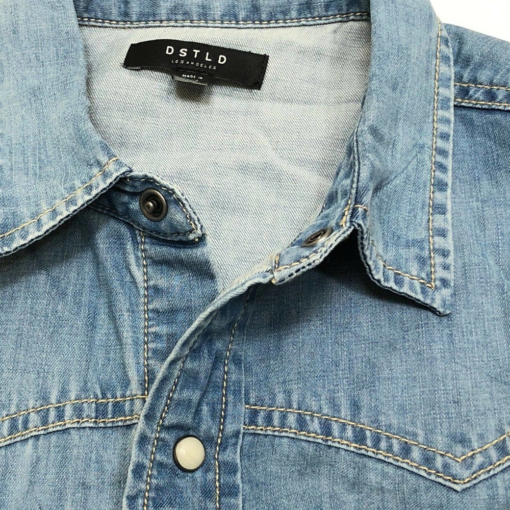 NEW DSTLD Blue Denim Long Sleeve Pearl Snap Shirt in Light Vintage Sz S MSRP $75 - Picture 6 of 9